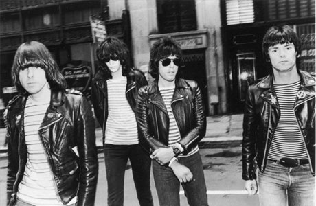 [ramones[3].jpg]