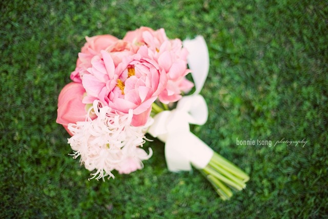 [3792317516_7188b0d29e_obonnietsangph[1].jpg]