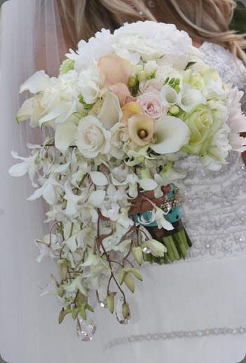 600_bridal_bouquet_4 untamed floral designs