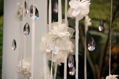 [DSC_0175-white-lilac4.jpg]