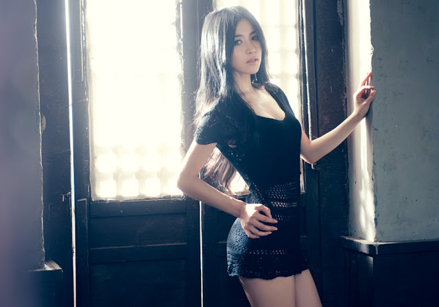 Momo Jing : China Momo Jing : China
