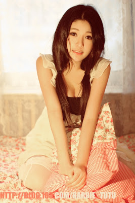 Barbie Diaoyang (刁扬) Barbie Diaoyang (刁扬)