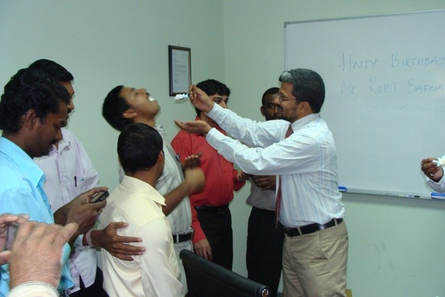 [RohitBafnaBirthday2009123.jpg]