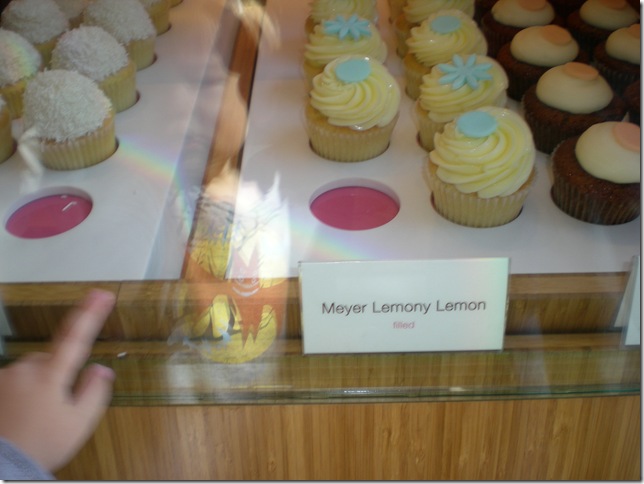 Lemon Cupcake 02