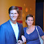Tom Cruise and Shelley pose