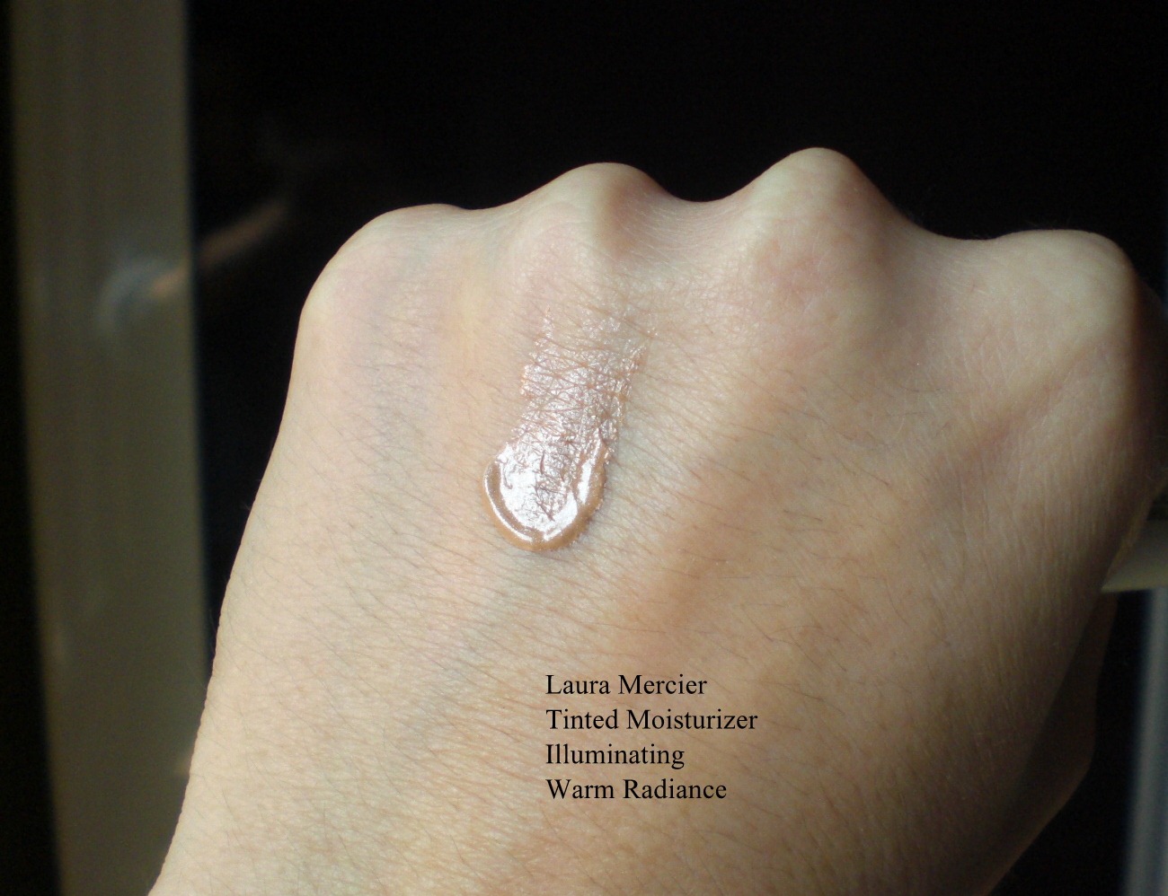[laura mercier 2[2].jpg]