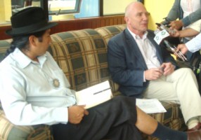 EMBAJADOR DE HOLANDA Y PREFECTO INICIAN PROCESO DE COOPERACI&Oacute;N