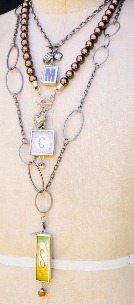 [hazel20malone_boddice15.jpg]