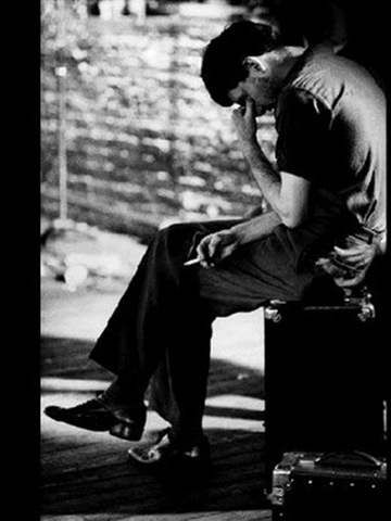 [homem triste[4].jpg]