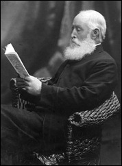 idoso a ler william may reading