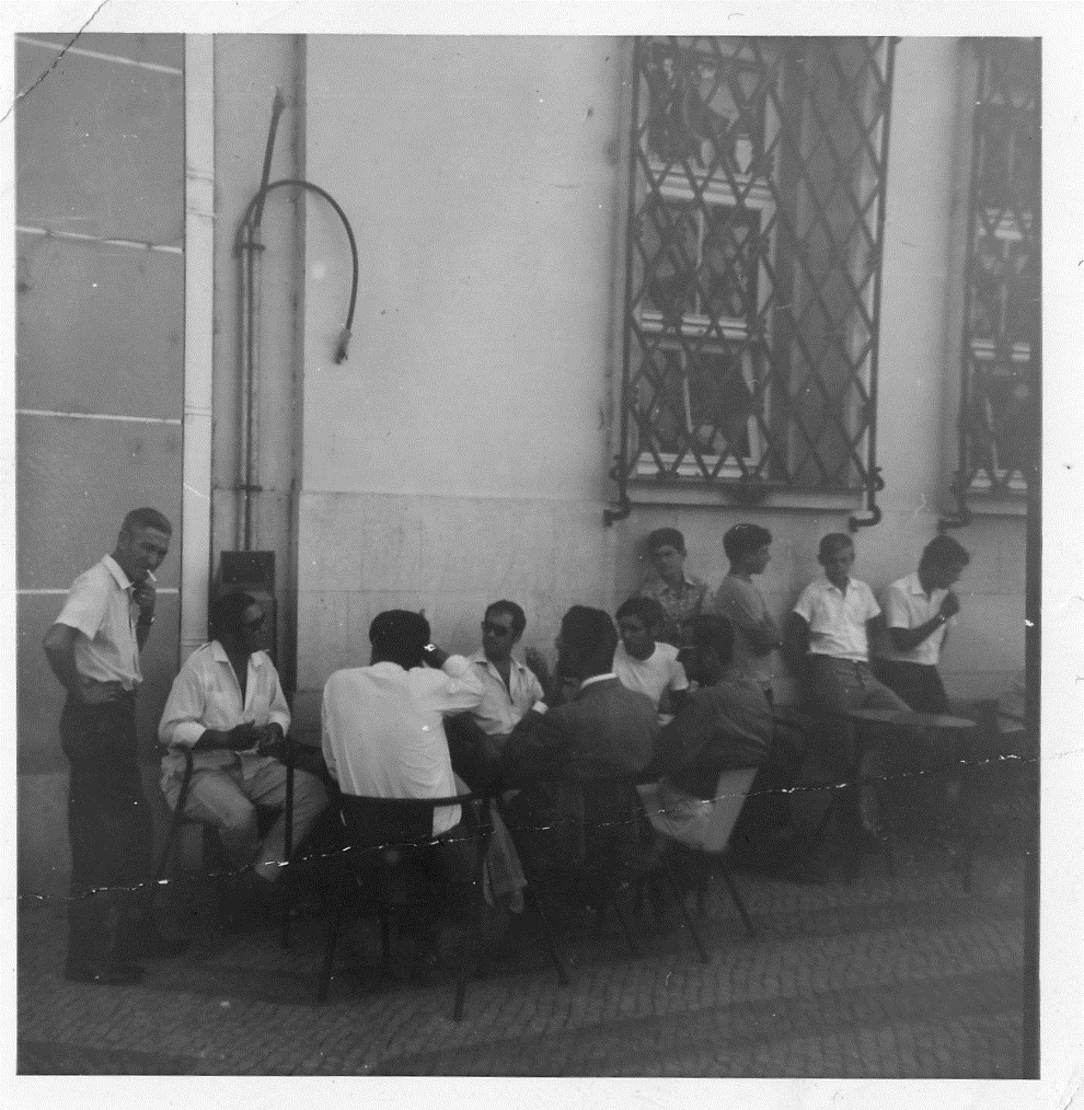 [Esplanada do Café Aliança em Faro[6].jpg]