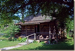 Mark Twain Cabin Front