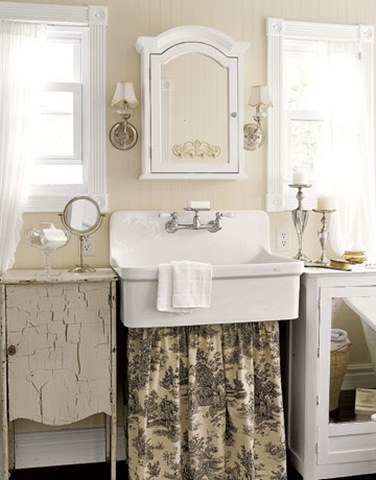 Bathroom-Toile-Sink-Skirt-HTOURS0307-de
