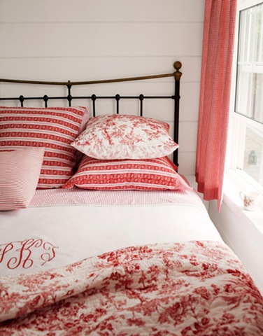 beach-house-bedroom-0709-de