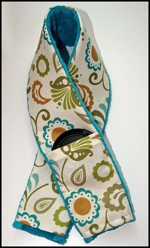 floral_in_teal