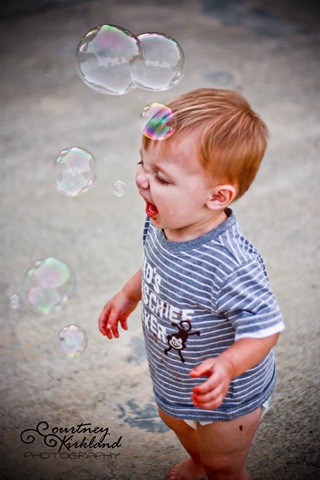 [Bubbles 004-2[3].jpg]