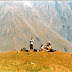 L - Kazbeg 40-mensi.jpg, Climbing to Mt. Kazbeg, Tisibil v Tbilisi 2006? (Gruzie; Georgia)