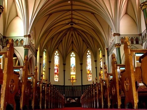 [Igreja Victoria Canada[2].jpg]