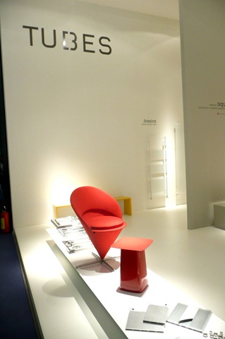 [I Saloni 2010 270[3].jpg]