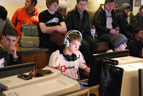 Crossfire Intel Challenge - Dzie� 3