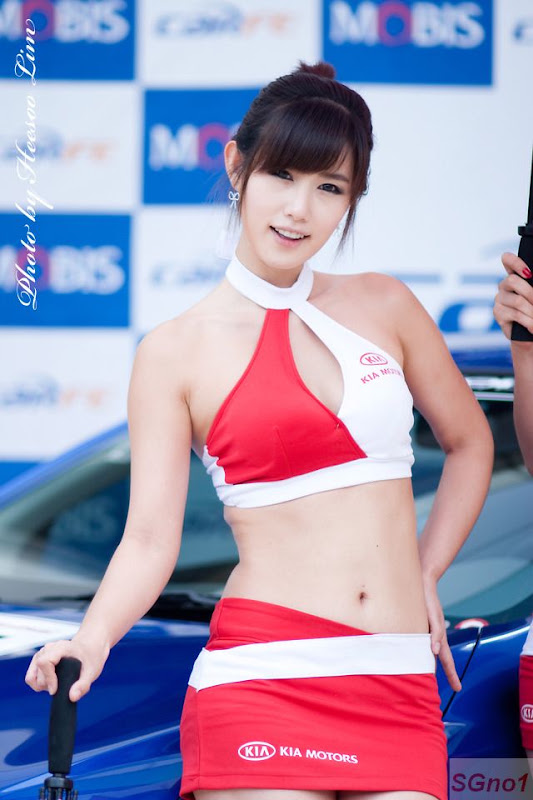 No.650 宋珍娜 Song Jina
