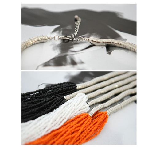 [blackbeads231.jpg]