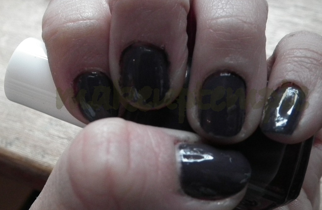 [essiesmkin[6].jpg]