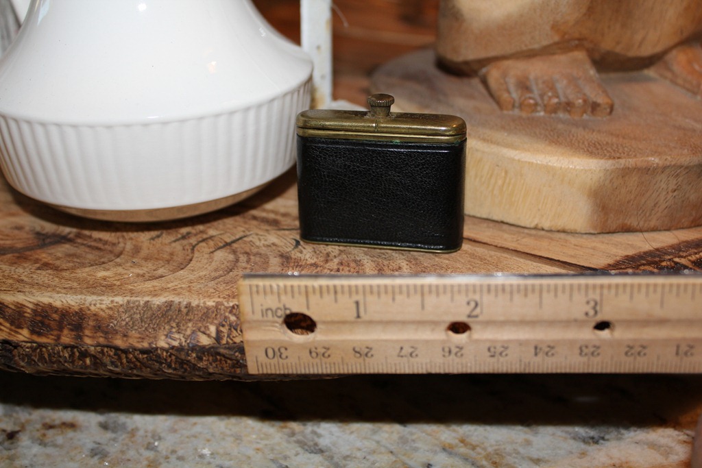 [antique pill box with ruler[5].jpg]