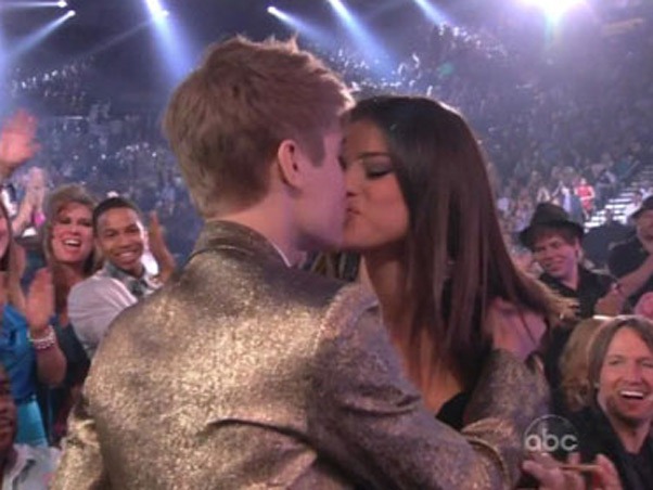 Justin Bieber e Selena Gomes Justin Bieber e Selena Gomes