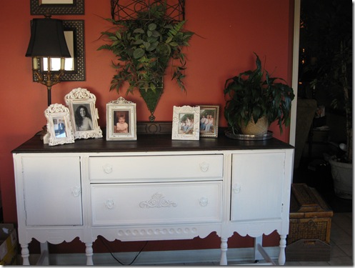white sideboard 058