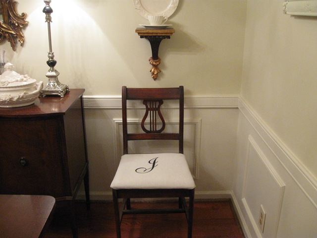 [monogrammed dining room chairs 022[4].jpg]