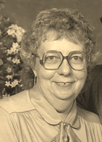 [Mom cropped color[16].jpg]
