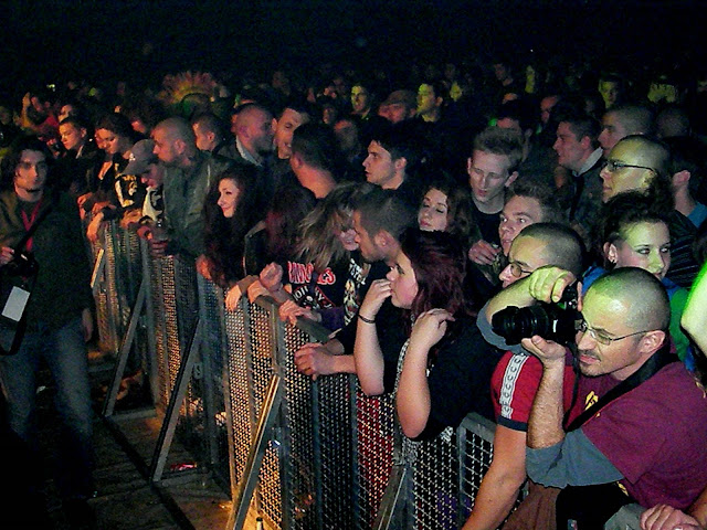 punk hardcore koncert prije svega disciplina treaviit