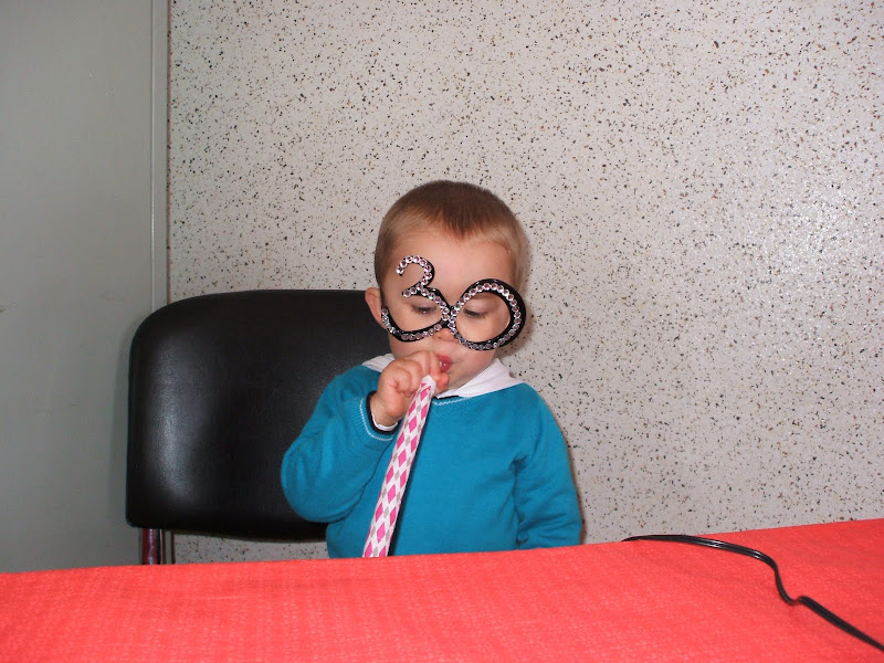 Blog de enzo-petit-pilote : enzo bient&ocirc;t grand fr&egrave;re..., septembre 2010