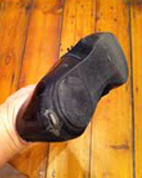 [warn out shoe[7].jpg]