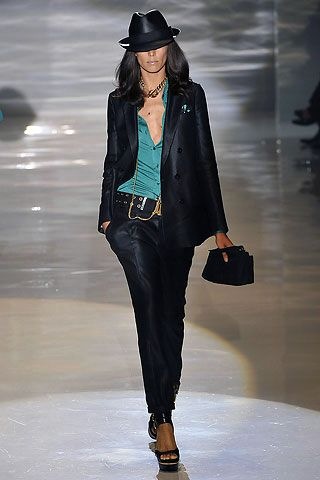 [Gucci[3].jpg]
