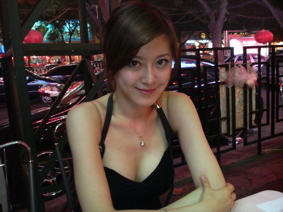 [MOKO-TOP-GIRL-asian-school-girl-wallpaper.jpg]