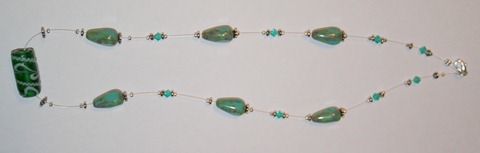 [2010-11-02 Necklace Tutorial (6)[4].jpg]