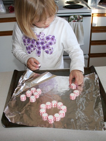 [2010-12-10 Peppermint Ornaments (3)[3].jpg]