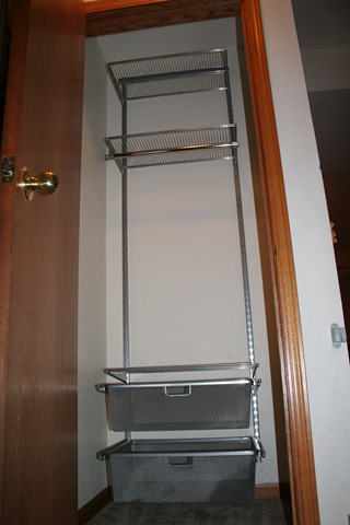 [2011-01-19 Coat Closet (3)[5].jpg]