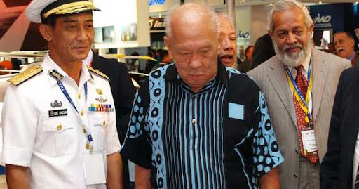 Sultan Iskandar mangkat