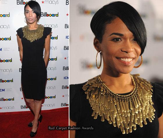 Michelle Williams Chanel Pre-Fall gold fanned statement necklace