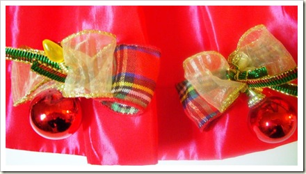 Aprons_vintage xmas belle closeup (Medium)