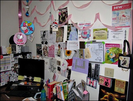 14_Beth's office_no peo in pic [800x600]