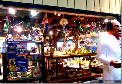 The Silver Hook at CarreFour Atlantic Emporium The Silver Hook at CarreFour Atlantic Emporium