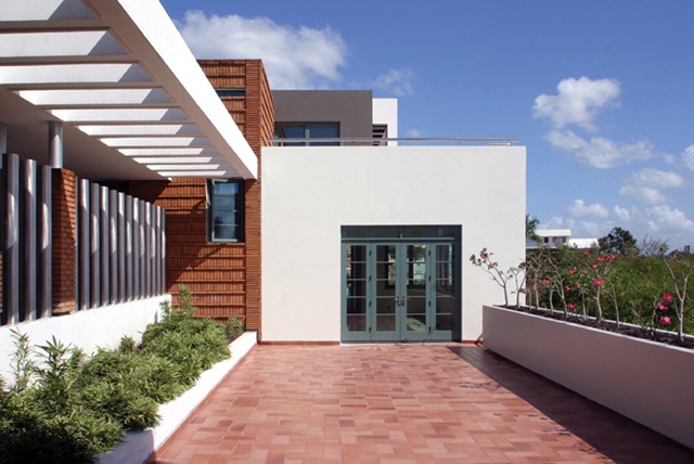 [CASAS-MODERNAS-DISEÑO-CUBIERTAS-TECHOS[3].jpg]