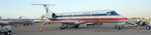 [plane parked in Roswell after trip (Large)[3].jpg]