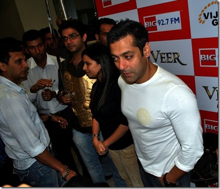 Salman-Khan-at-the-Veer-Promotion