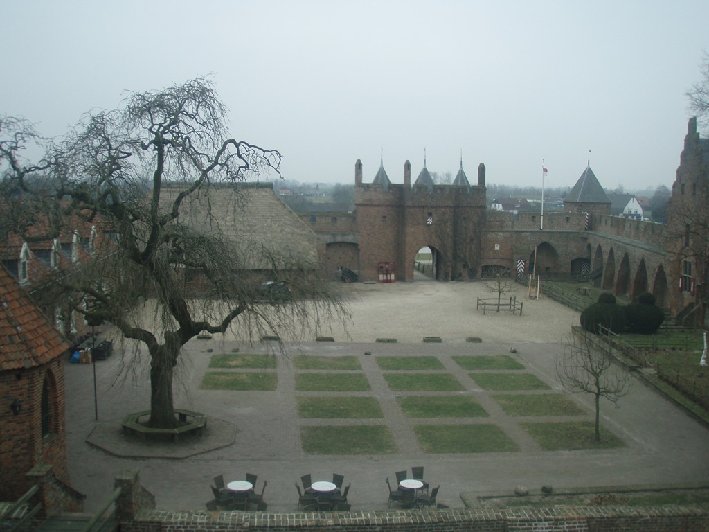 [P2090022[4].jpg]