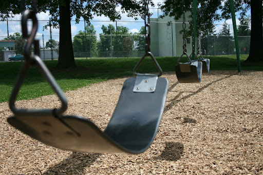 When is a child ready to Play Outside Unsupervised?